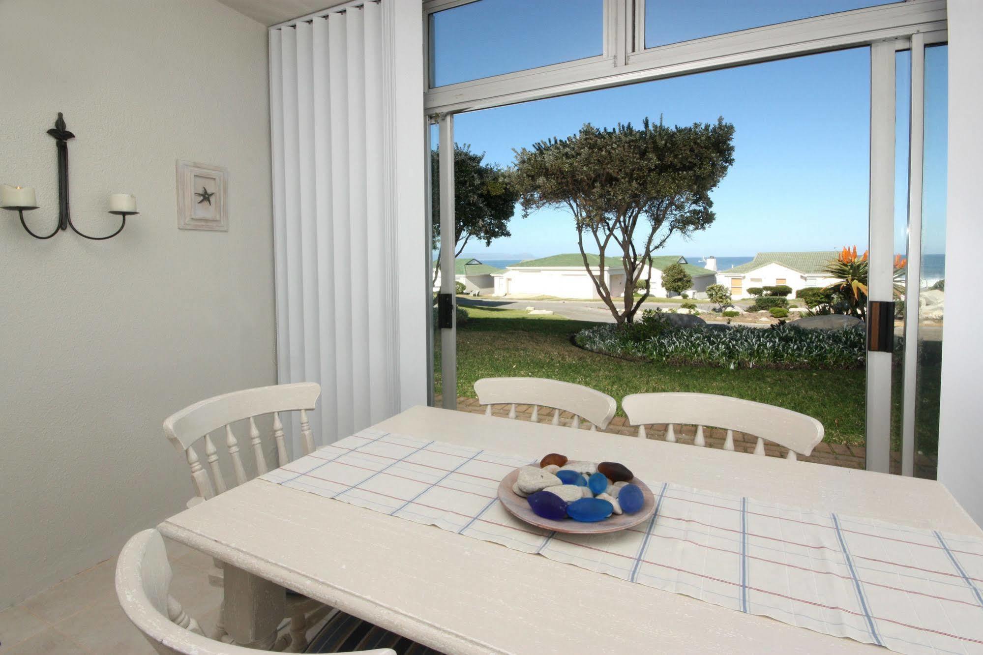 דירות הרמנוס The Potting Shed Self Catering מראה חיצוני תמונה
